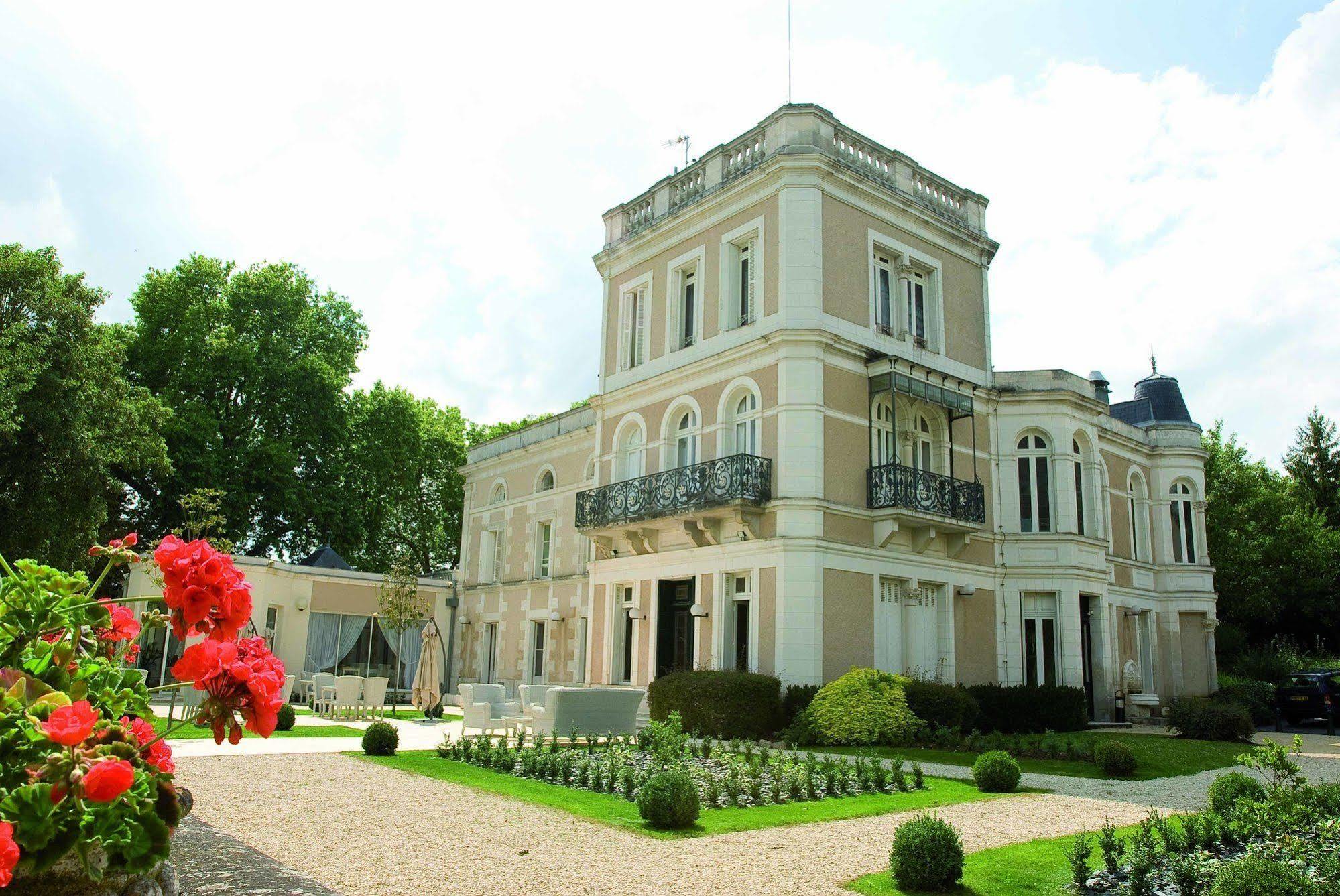 Chateau Du Clos De La Ribaudiere - Teritoria Hotel Chasseneuil-du-Poitou Luaran gambar